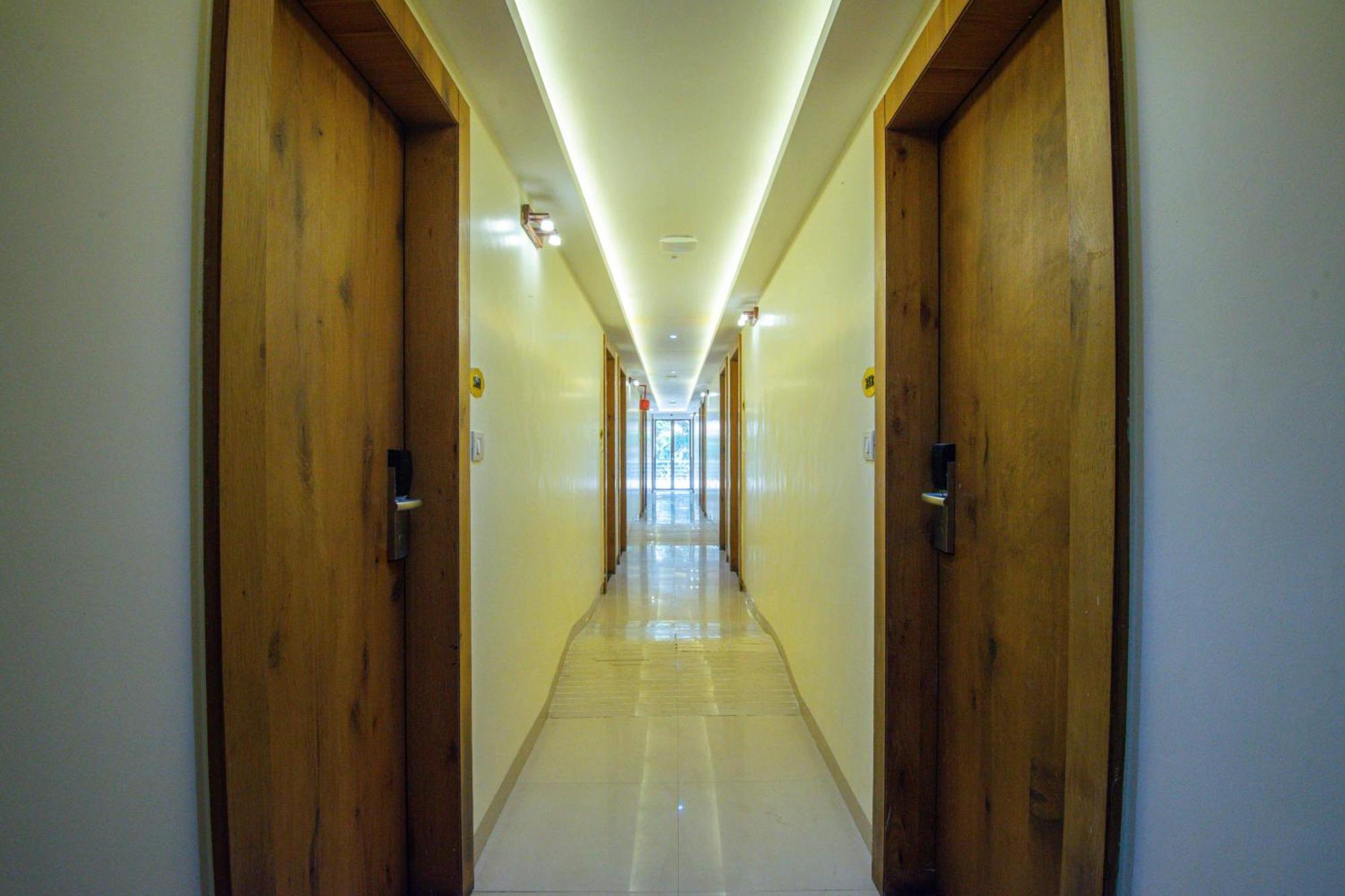 Treebo Anam International Hotel Mumbai Exterior photo