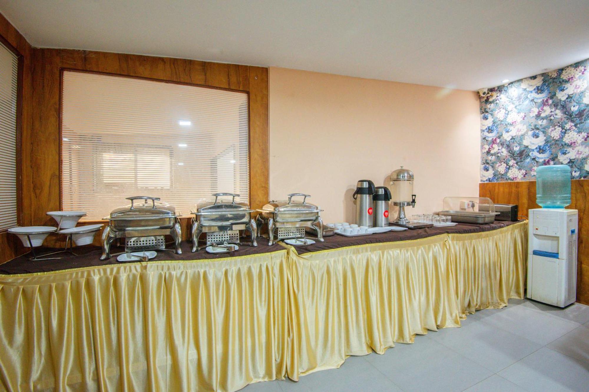 Treebo Anam International Hotel Mumbai Exterior photo
