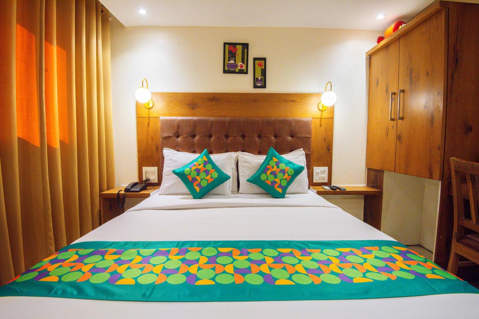 Treebo Anam International Hotel Mumbai Exterior photo